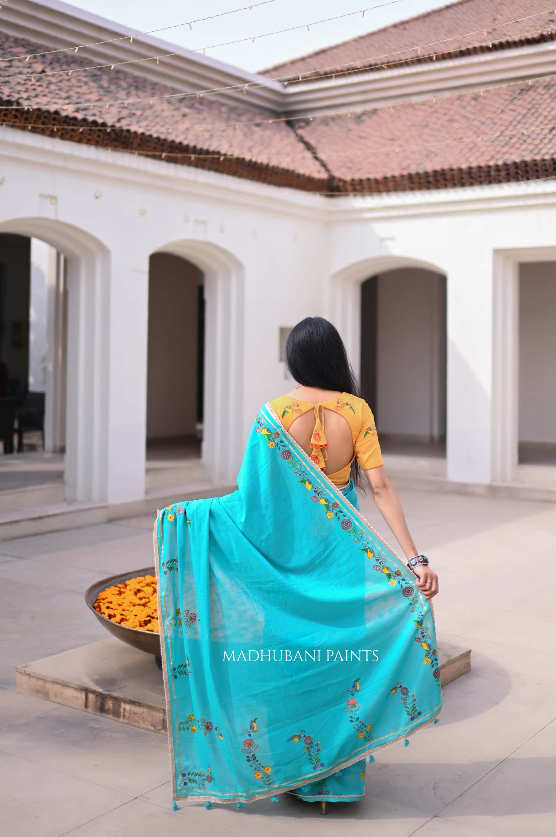NEELA AASMAN SAREE