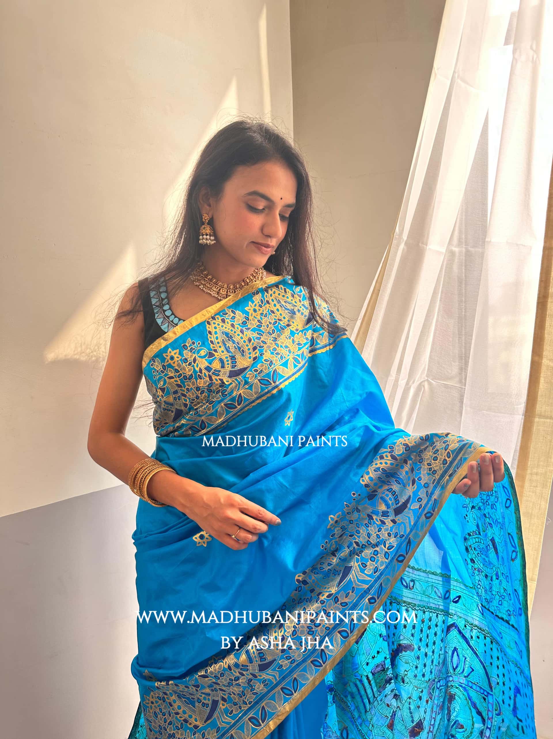AASMANI KANYADAAN Hand-painted Madhubani Kanjeevaram Silk Saree