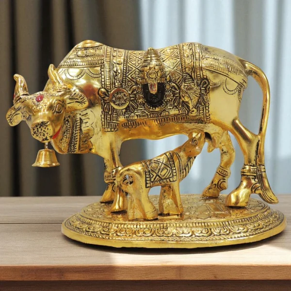 Aluminium Cow Showpiece, 6 inch, 740 g, Vedikcraft Moradabad