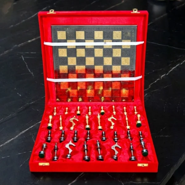 Brass Chess, 4 inch, 3.06 kg, brass, Vedikcraft Moradabad