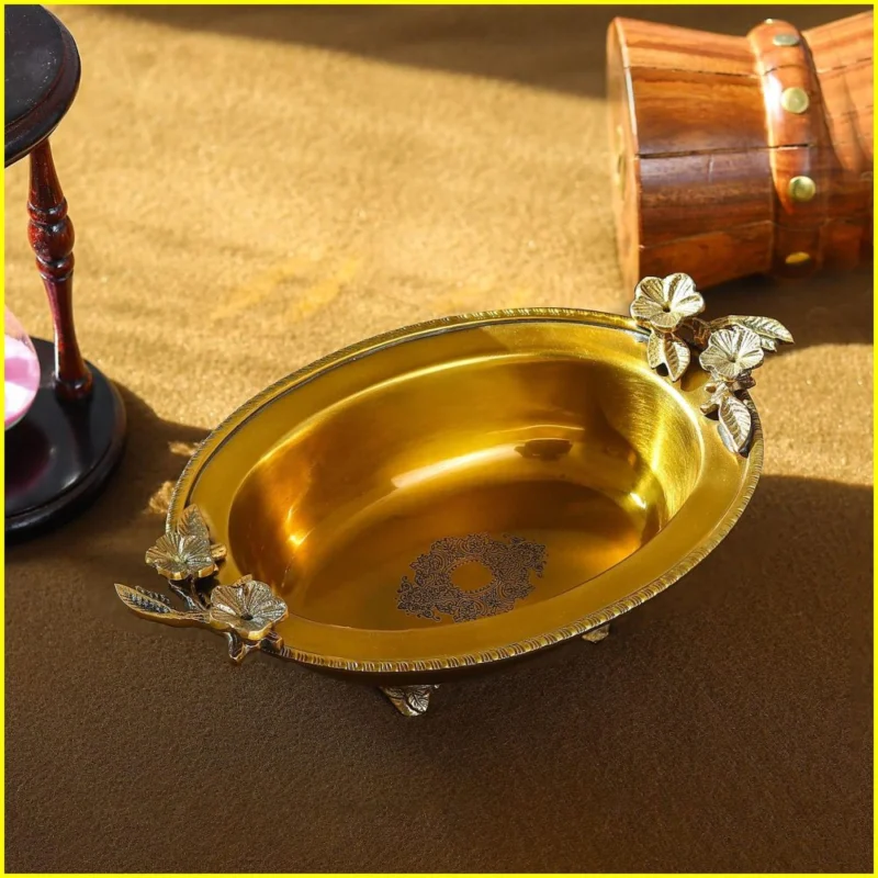 Brass Urli Bowl for Floating Flowers, 9.5 inch