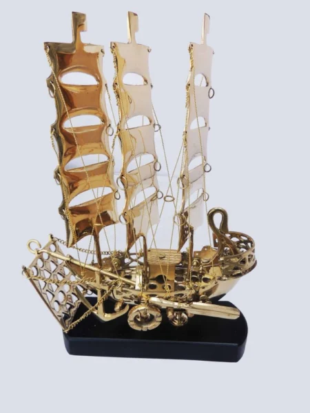 Brass Ship With Wooden Base, 12.9 inch, brass, Vedikcraft Moradabad