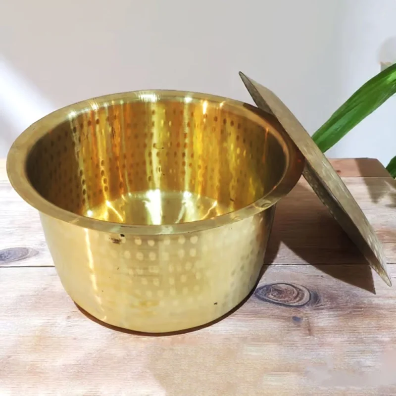 Brass Tope with Lid (Bhagona), 7.2 inch, 2.6 kg