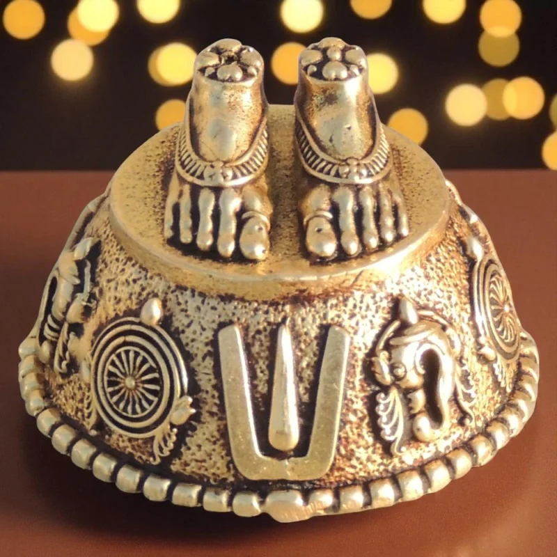 Brass Pooja Accessory for Pooja (Charan Paduka), 1.2 inch