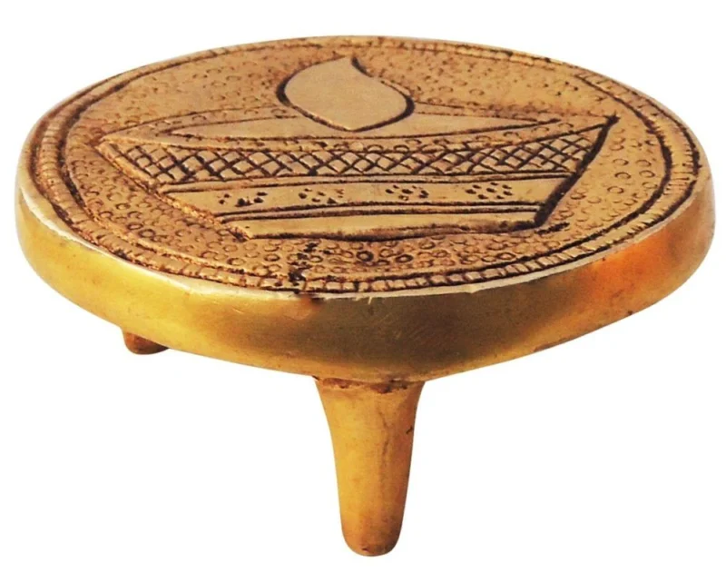 Brass Chowki for Pooja (Bajot), 3 inch