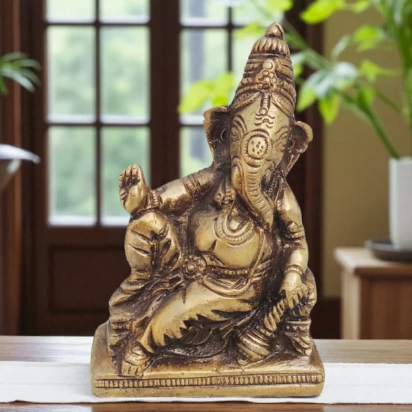 Ganesh Ji Idol in Brass, 3.5 inch, 320 g, brass, Vedikcraft Moradabad