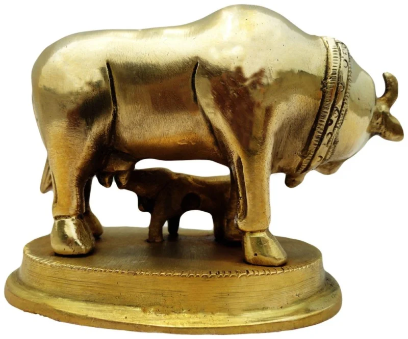 Brass Cow Showpiece (Gaye Bachada), 3 inch