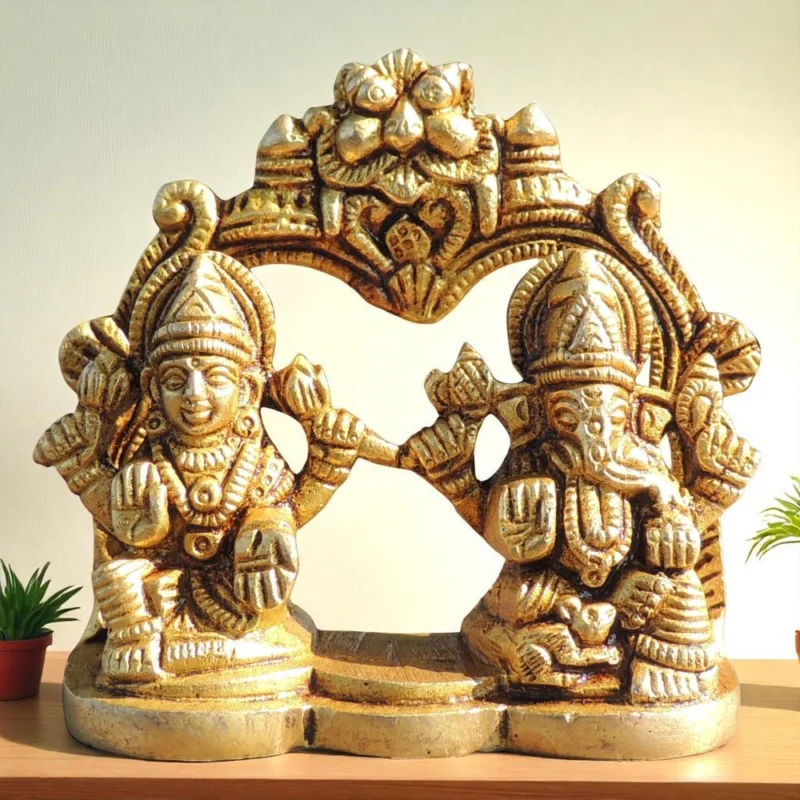 Laxmi Ganesh Murti Pair in Brass, 3.2 inch – for Desk and Car