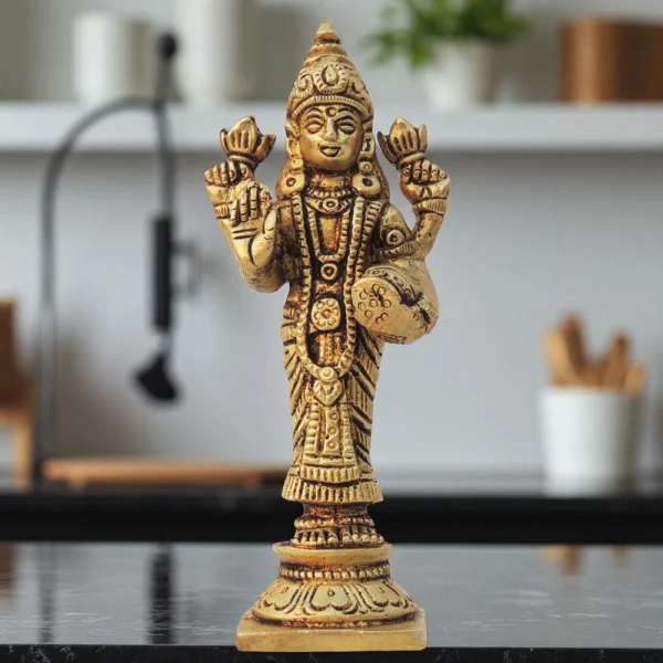 Lakshmi Ji Idol in Brass (Laxmi), 4.6 inch, brass, Vedikcraft Moradabad