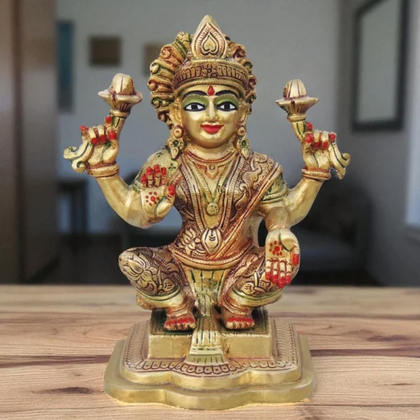 Lakshmi Ji Idol in Brass (Laxmi), 7.5 inch, brass, Vedikcraft Moradabad