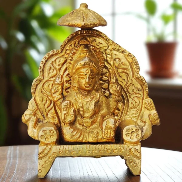 Lakshmi Ji Idol in Brass (Laxmi Chati), 3 inch, brass, Vedikcraft Moradabad