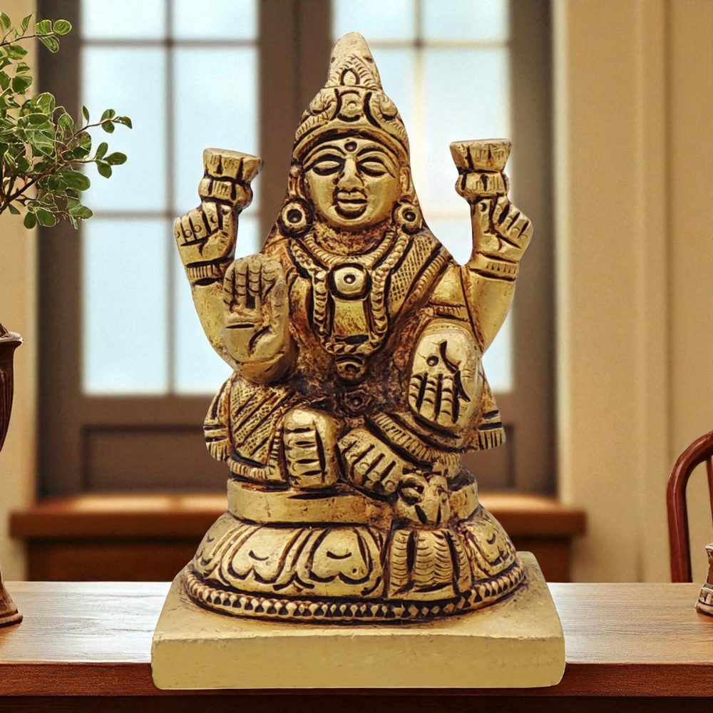 Lakshmi Ji Idol in Brass (Laxmi Round), 3.2 inch, brass, Vedikcraft Moradabad