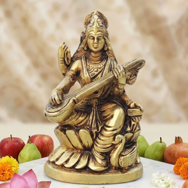 Saraswati Ji Idol in Brass, 900 g