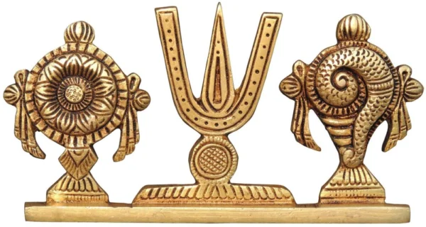 Brass Shankh for Pooja (Chakra Namah), 3 inch, 400 g, brass, Vedikcraft Moradabad