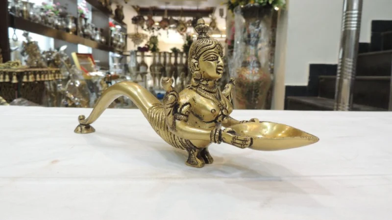 Brass Lady Oil Lamp (Deepak), 4.5 inch