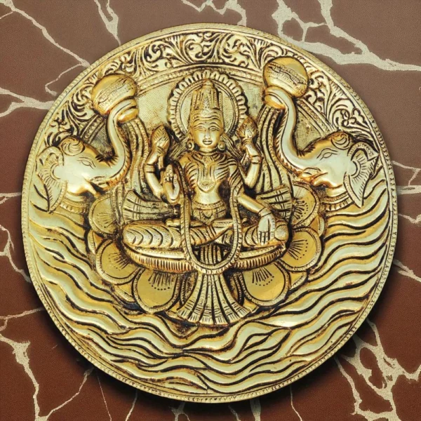 Lakshmi Ji Idol in Brass, Wall Hanging (Laxmi), 7.5 inch, brass, Vedikcraft Moradabad