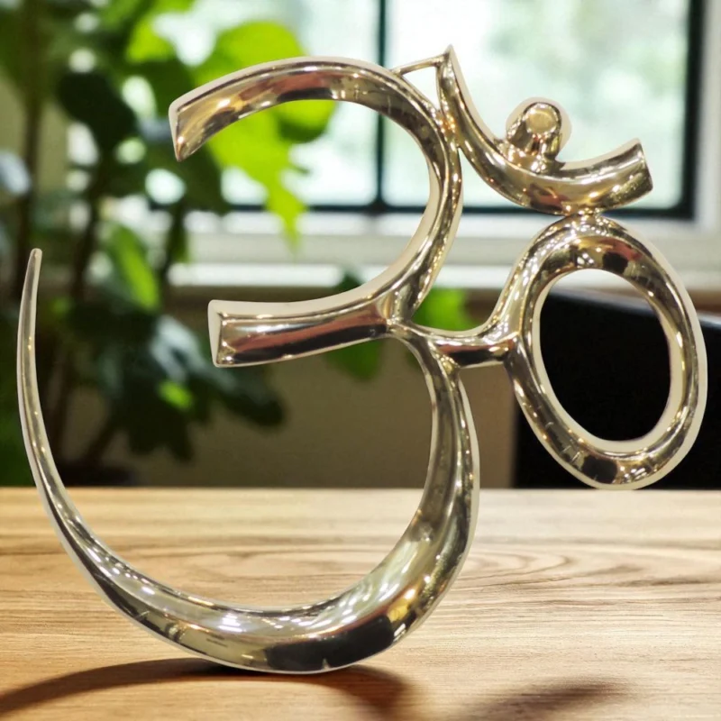 Brass Wall Hanging Om, 8 inch, 3 kg