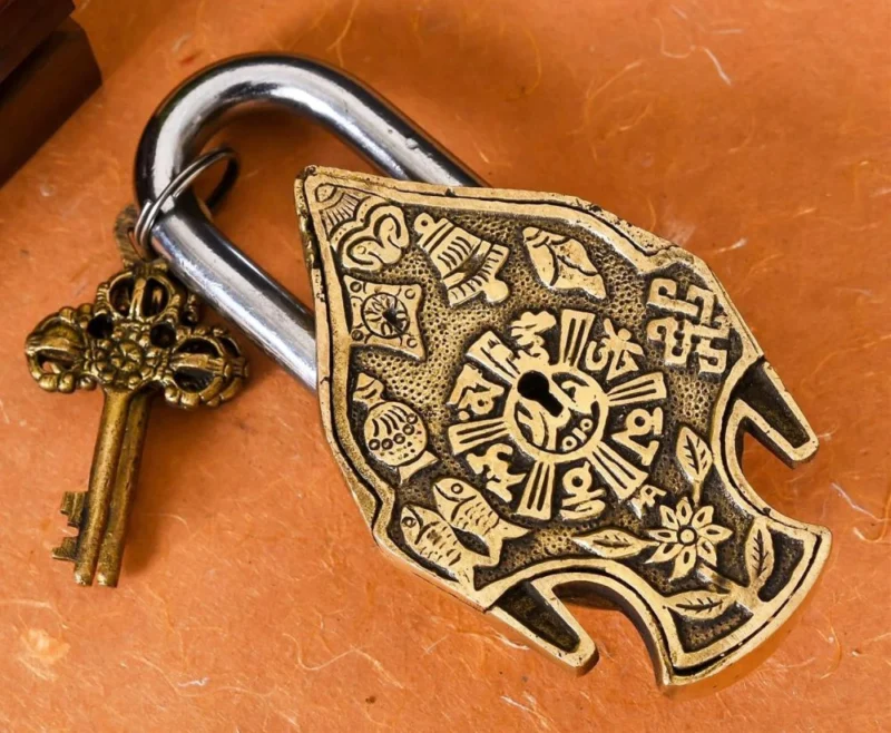 Brass & Buddha Shape Lock, 7 inch