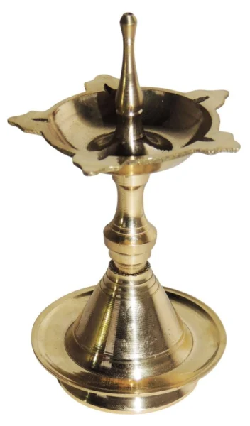 Brass Kerala Lamp (Nilavilakku), 4.5 inch, brass, Vedikcraft Moradabad