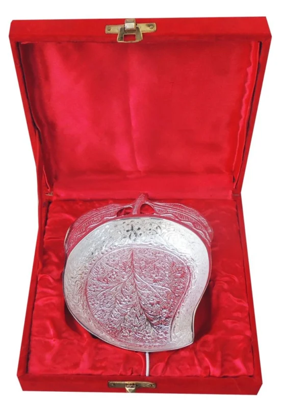 Silver Plated Brass Serving Leaf Platter (Mango), 4.5 inch