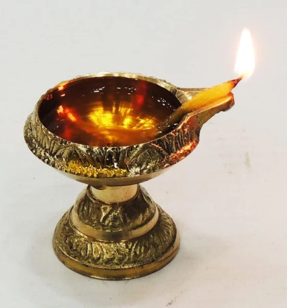 Brass Laxmi Kuber Diya (Kuber Deepak), 1.5 inch, brass, Vedikcraft Moradabad